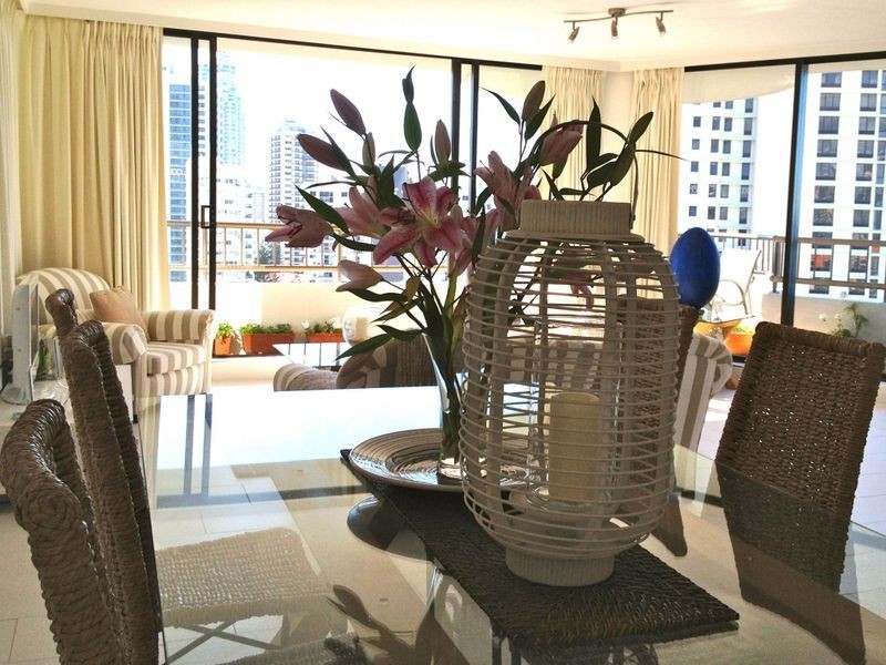 14b/18-24 Aubrey Street, Surfers Paradise QLD 4217