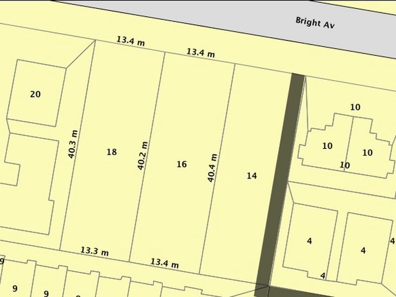 16-18 Bright Avenue, Labrador QLD 4215