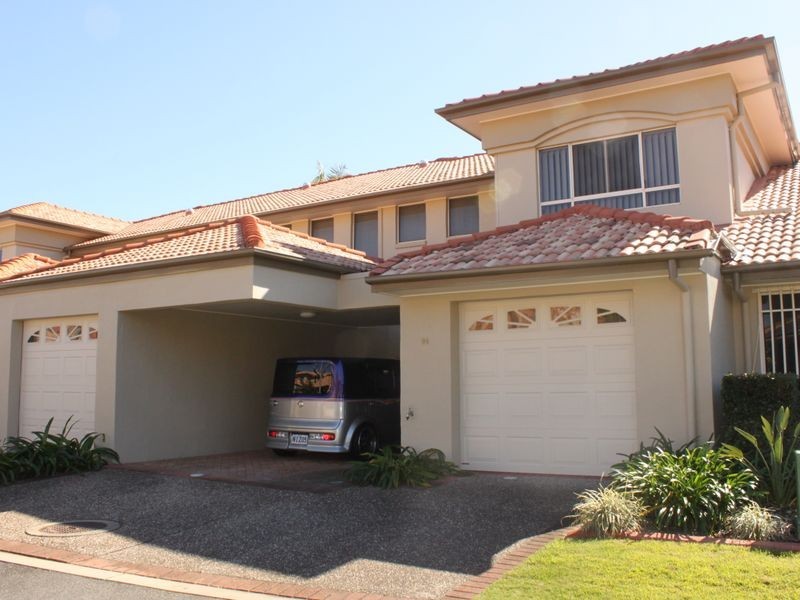 24/76 Bayview Street, Runaway Bay QLD 4216