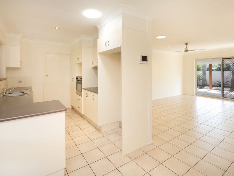 28 Allden Avenue, Labrador QLD 4215