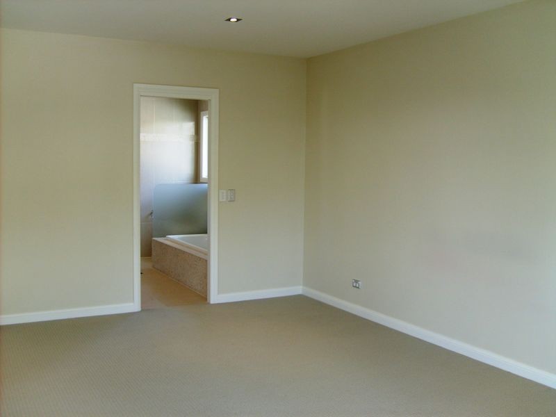 9/27 Gordon Street, Labrador QLD 4215