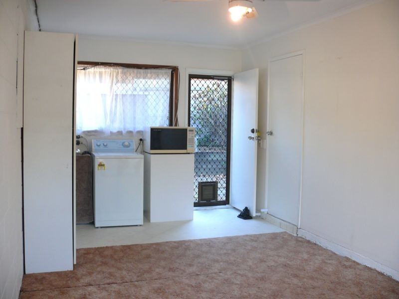 2/20 Botanical Drive, Labrador QLD 4215