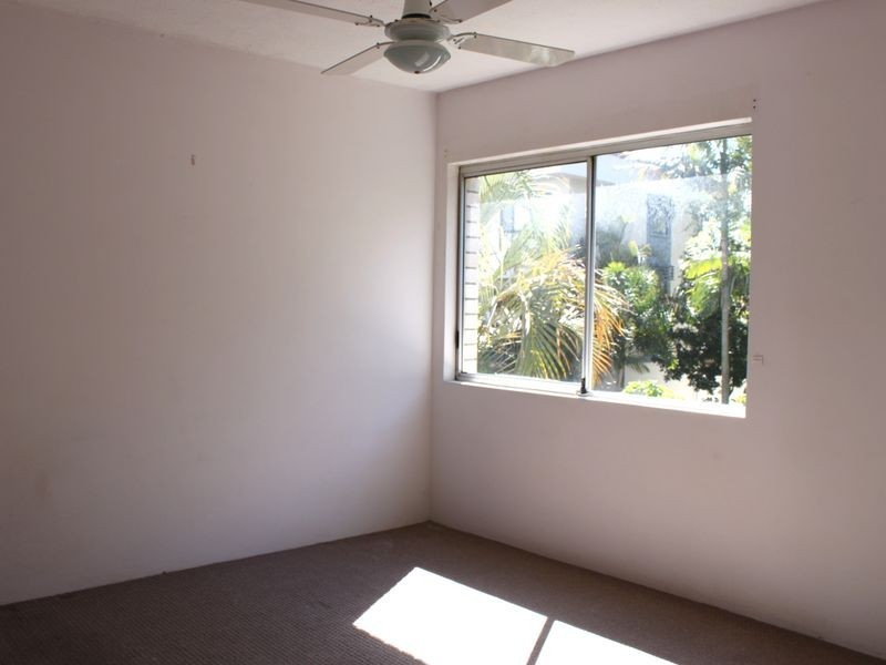 5/516 Marine Parade, Biggera Waters QLD 4216