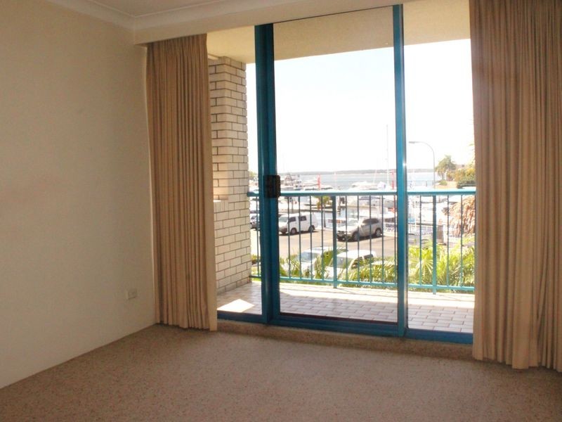8/249 Bayview Street, Runaway Bay QLD 4216