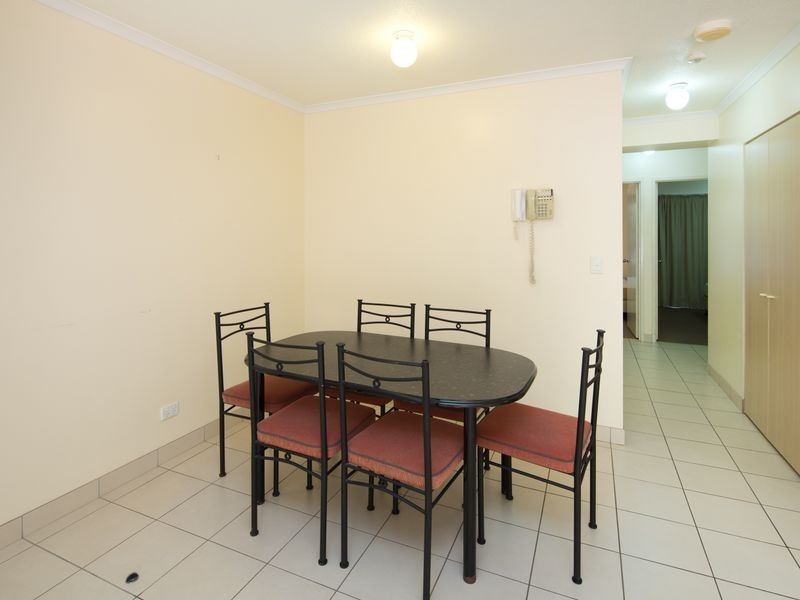 8/45 Frank Street, Labrador QLD 4215