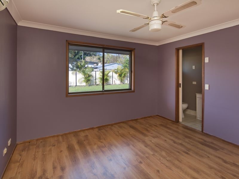 133 Kumbari Avenue, Labrador QLD 4215