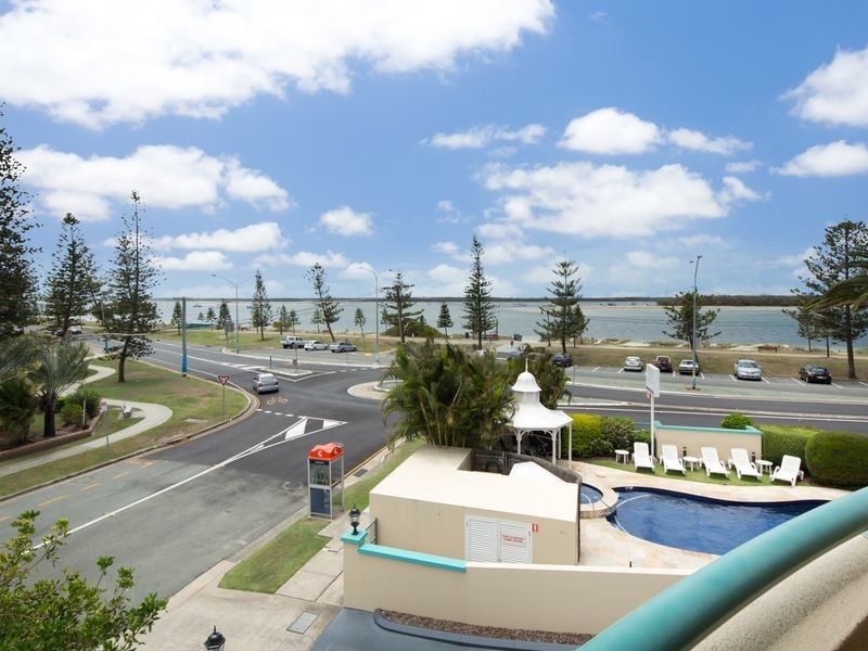 38/484 Marine Parade, Biggera Waters QLD 4216