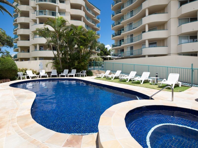 38/484 Marine Parade, Biggera Waters QLD 4216