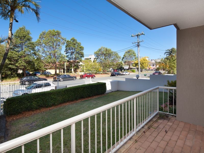 1/72 Brighton Street, Biggera Waters QLD 4216