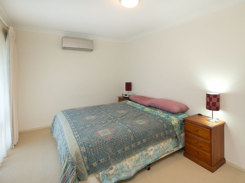 68 Hollywell Road, Biggera Waters QLD 4216
