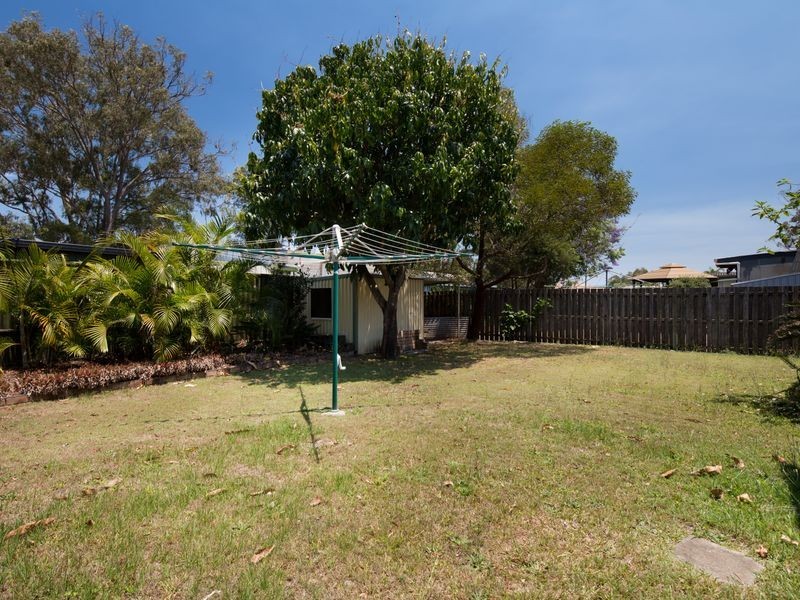 68 Hollywell Road, Biggera Waters QLD 4216