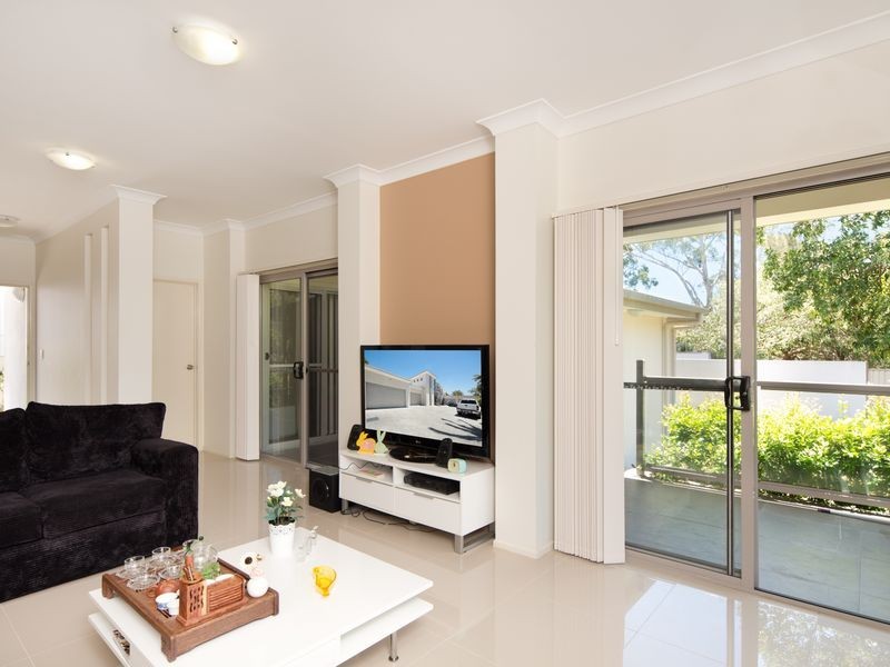 38 Worendo Street, Southport QLD 4215