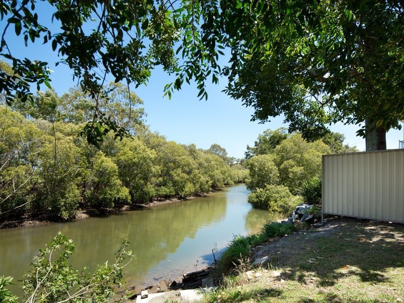 38 Worendo Street, Southport QLD 4215