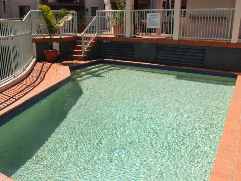 4/7 Robert Street, Labrador QLD 4215