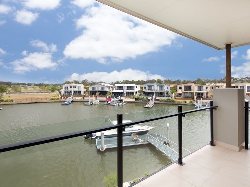 37 South Quay Drive, Biggera Waters QLD 4216