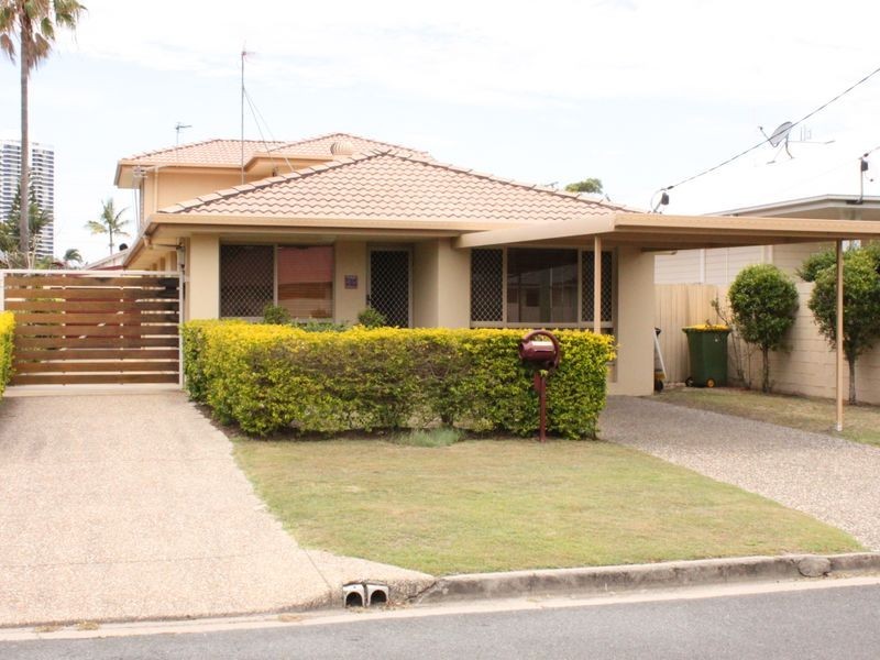 49 Annerley Avenue, Runaway Bay QLD 4216