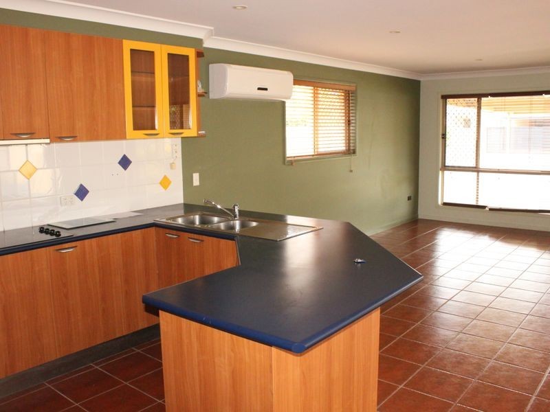 49 Annerley Avenue, Runaway Bay QLD 4216