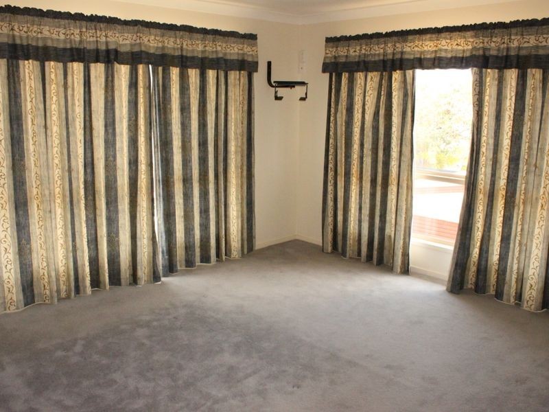 49 Annerley Avenue, Runaway Bay QLD 4216