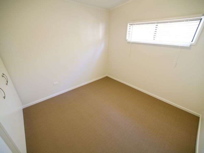 1/31 Brisbane Road, Labrador QLD 4215