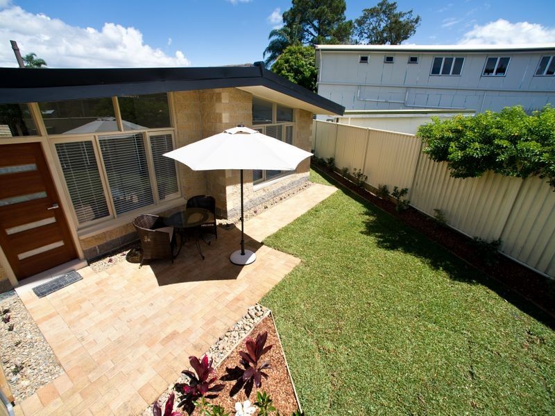 1/31 Brisbane Road, Labrador QLD 4215