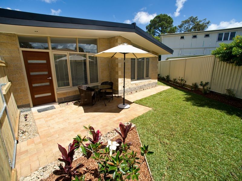 2/31 Brisbane Road, Labrador QLD 4215