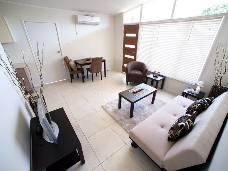 2/31 Brisbane Road, Labrador QLD 4215