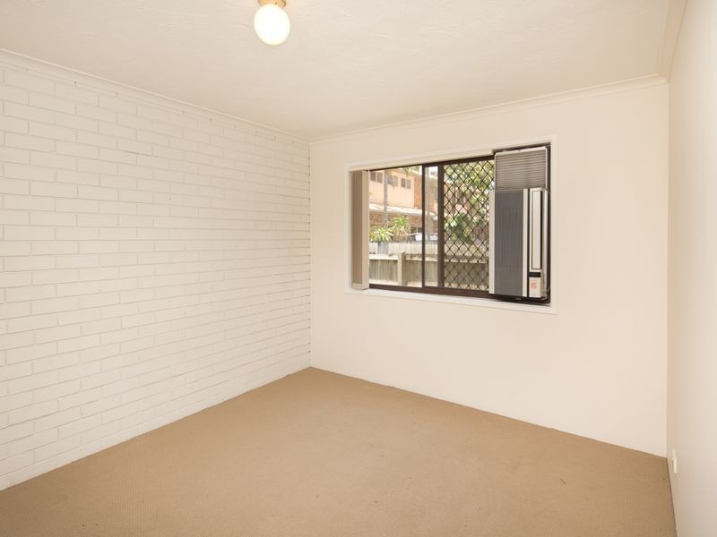 1/183 Muir Street, Labrador QLD 4215