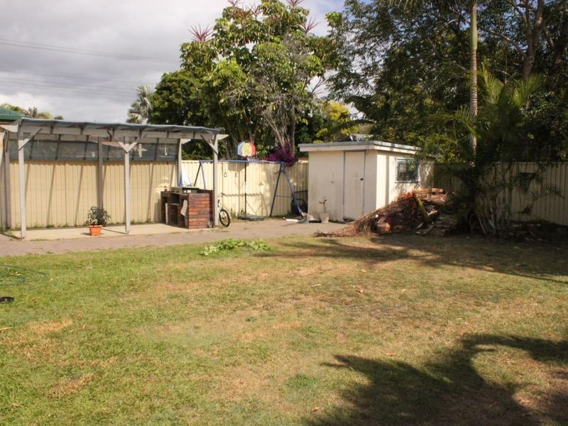 13 Pengana Street, Labrador QLD 4215