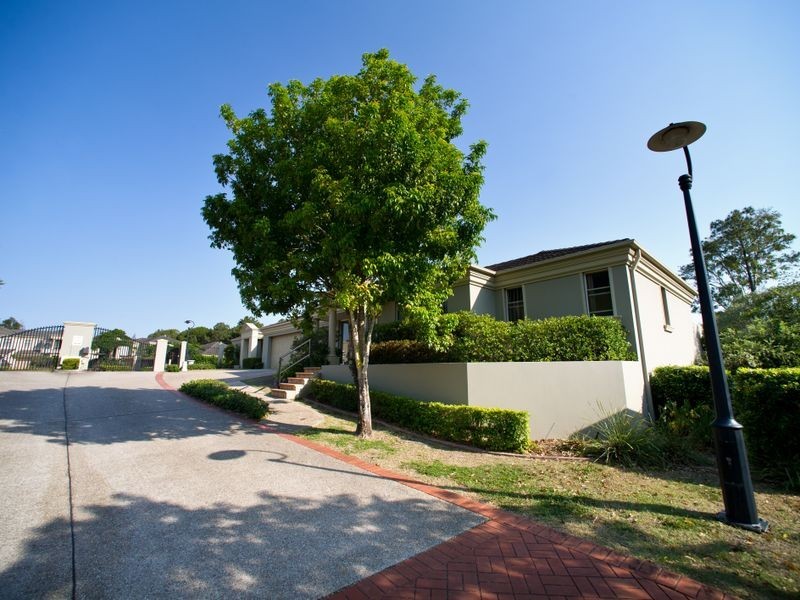 2/433 Brisbane Road, Coombabah QLD 4216