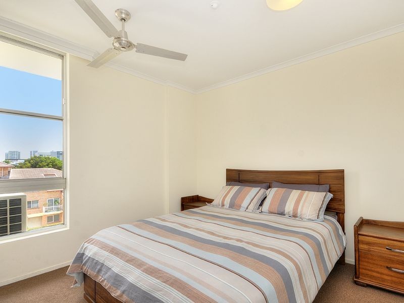 14/15 Brighton Street, Biggera Waters QLD 4216