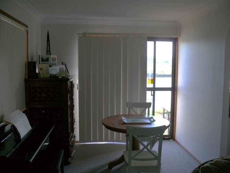 24 Longboat Place, Biggera Waters QLD 4216