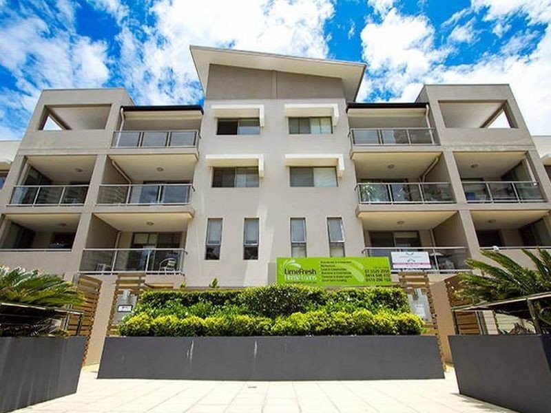 3/12 Bayview Street, Runaway Bay QLD 4216