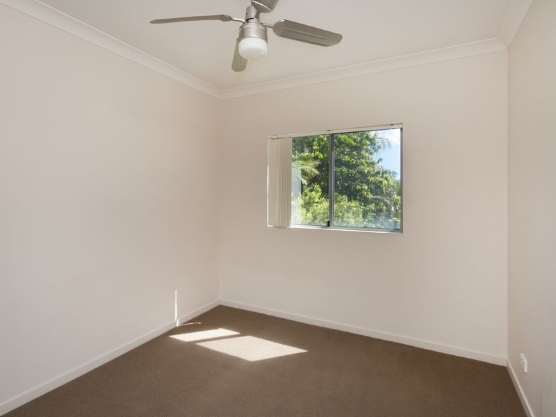 3/12 Bayview Street, Runaway Bay QLD 4216