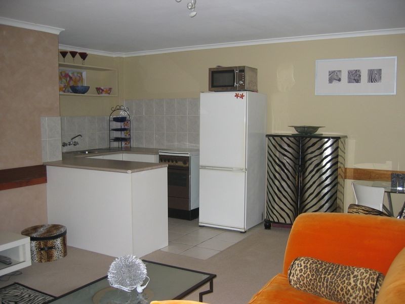 1/10 Phillip Street, Labrador QLD 4215