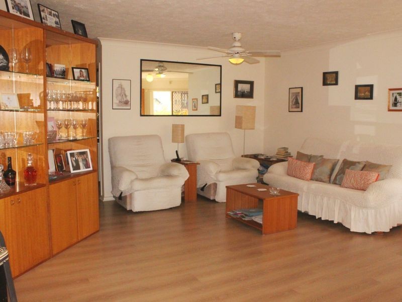 3/10 Brisbane Road, Labrador QLD 4215