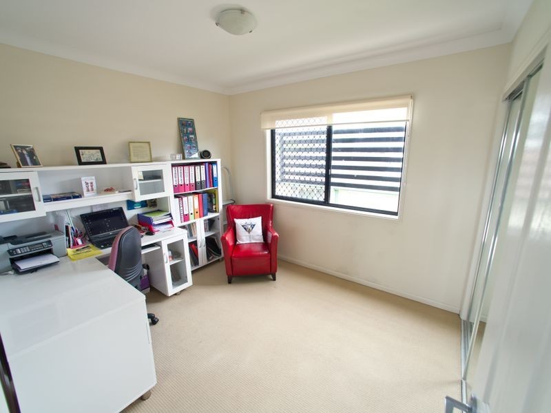 7/26 Bath Street, Labrador QLD 4215