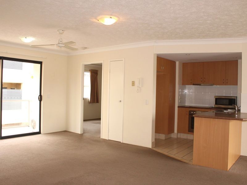 8/32 Bath Street, Labrador QLD 4215