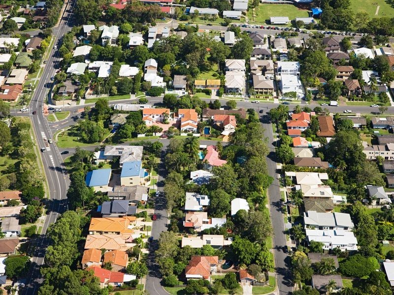 4 Hilltop Streert, Labrador QLD 4215