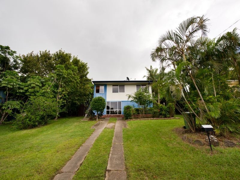 6 Oatley Place, Southport QLD 4215