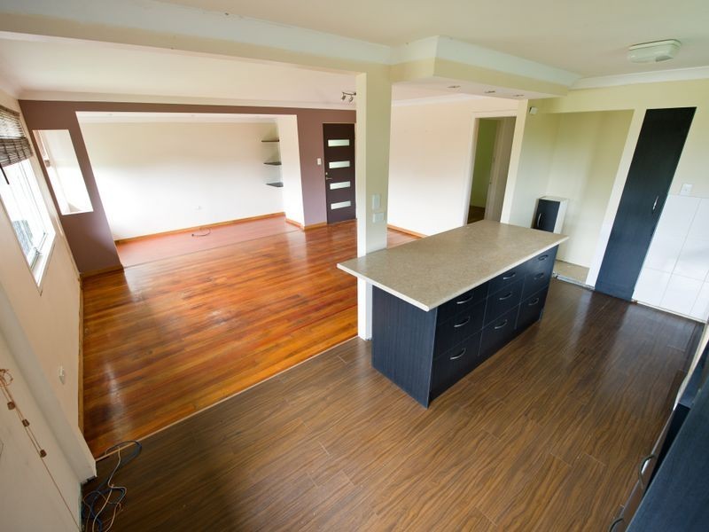 6 Oatley Place, Southport QLD 4215