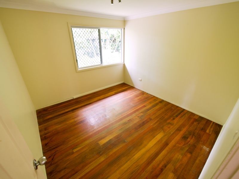 6 Oatley Place, Southport QLD 4215