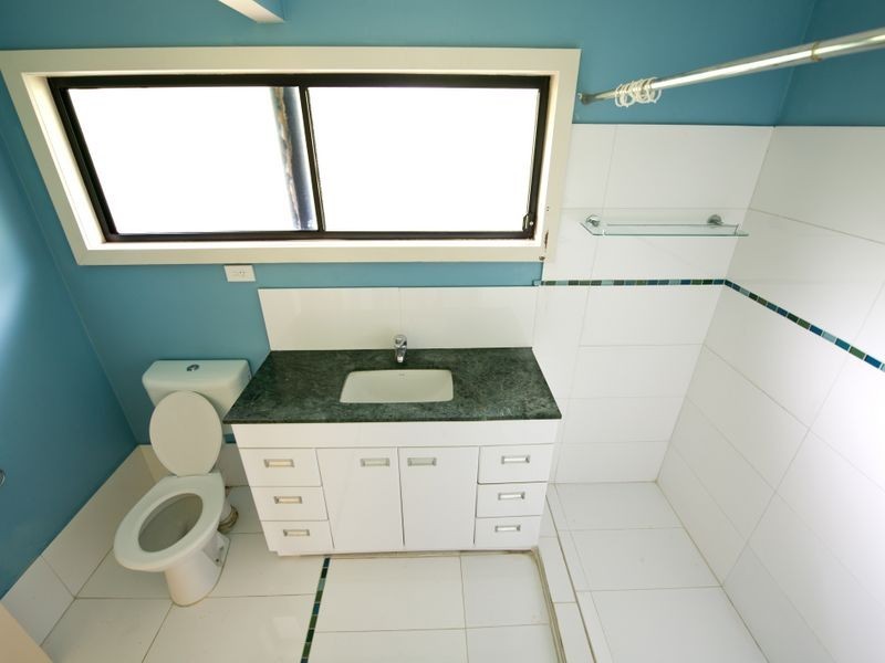 6 Oatley Place, Southport QLD 4215