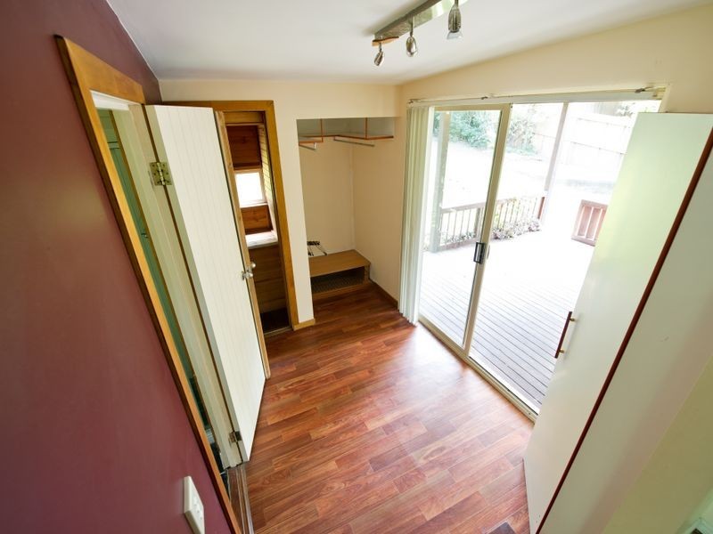 6 Oatley Place, Southport QLD 4215