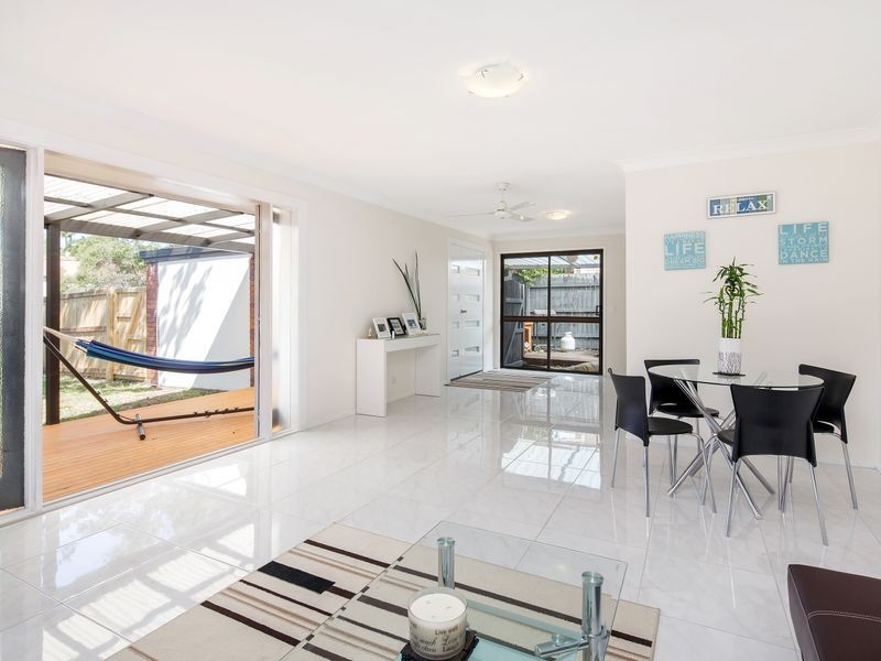 102B Kumbari Avenue, Labrador QLD 4215