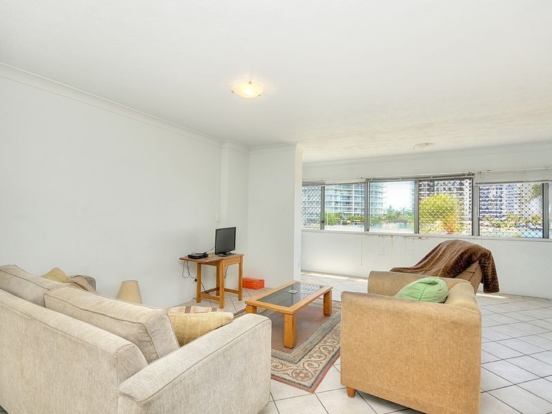 9/554 Marine Parade, Biggera Waters QLD 4216