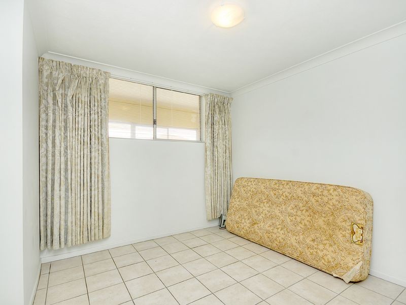 9/554 Marine Parade, Biggera Waters QLD 4216