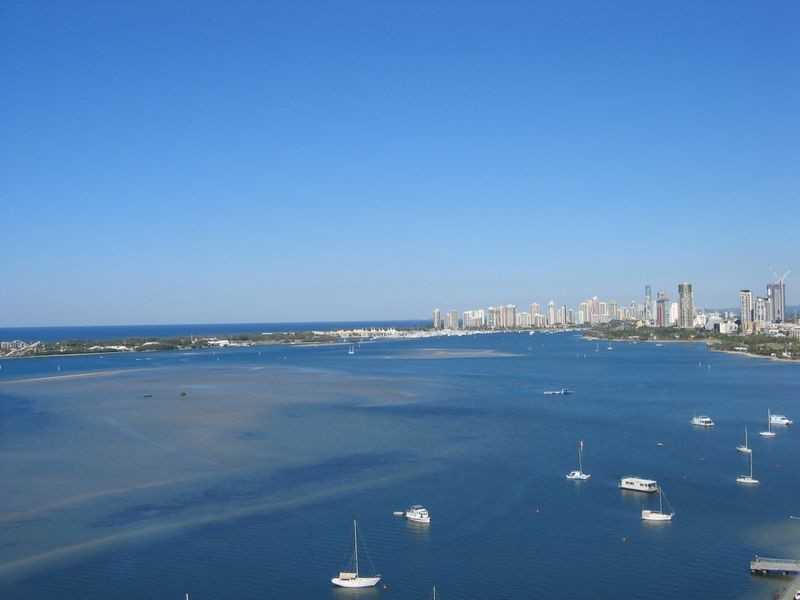 10/3 Proud Street, Labrador QLD 4215