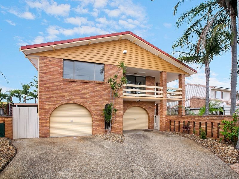 78 Oxley Drive, Paradise Point QLD 4216