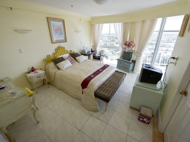 14A/5 Bayview Street, Runaway Bay QLD 4216