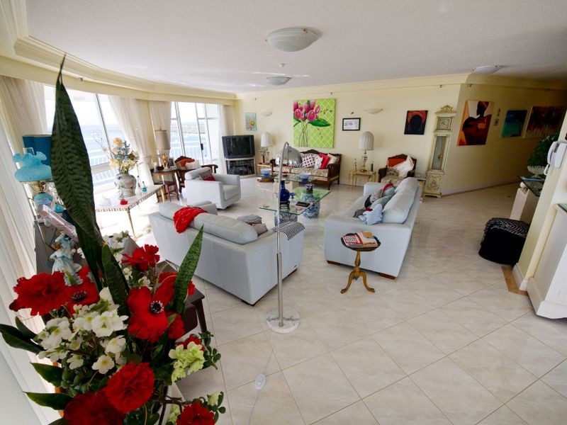 14A/5 Bayview Street, Runaway Bay QLD 4216